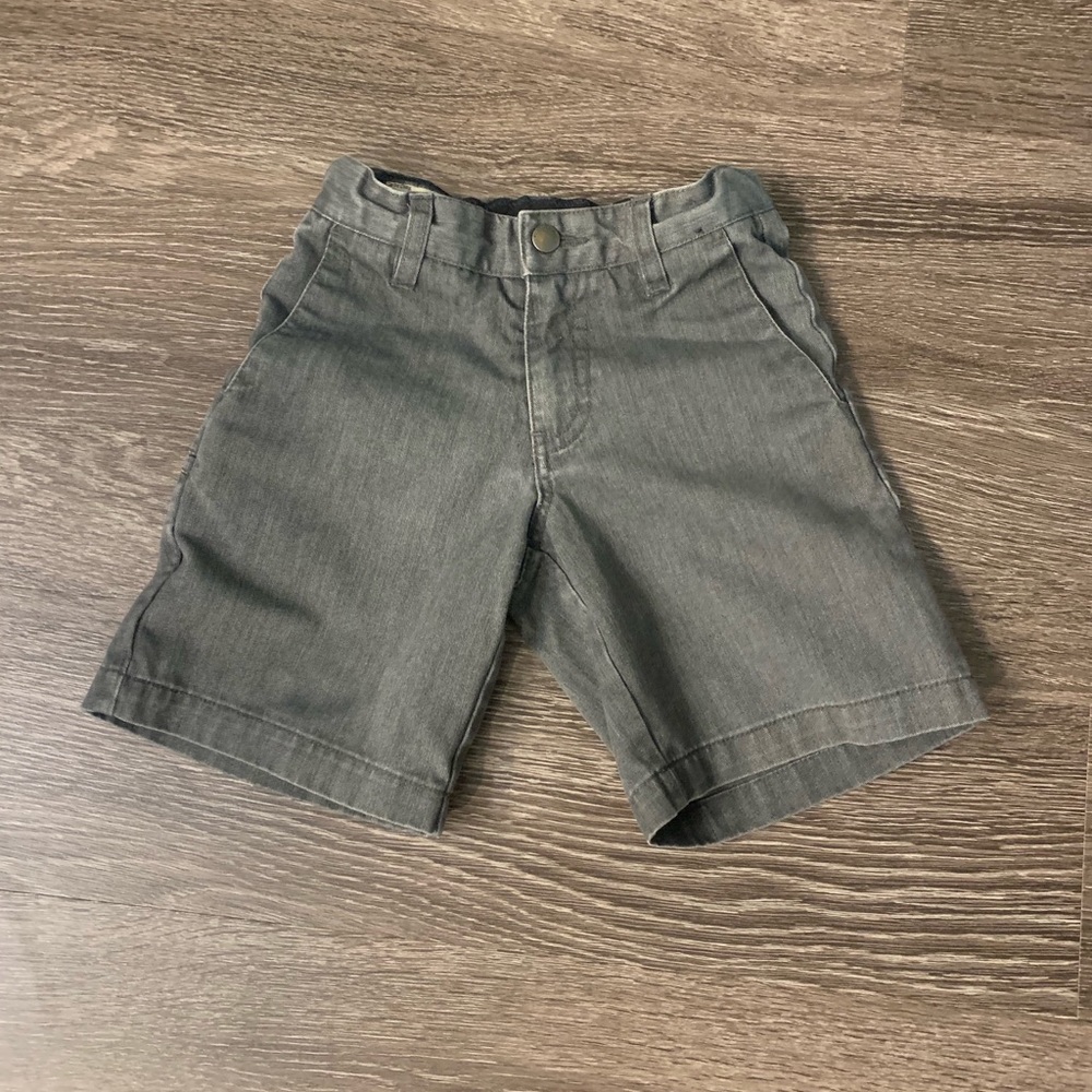 Volcom skater shorts